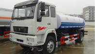 Tankwagen des Wasser-ZZ3161M4311, Emissionsgrenzwert des Euro-2 5000 Gallonen-Wasserwagen
