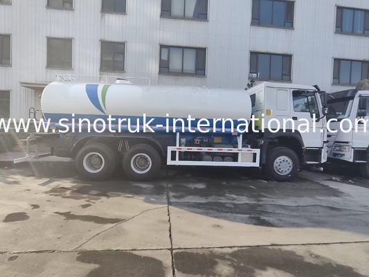 SINOTRUK HOWO Sprinkler-Wasserbehälter 10-25CBM 6 X 4 Euro 2 400 PS