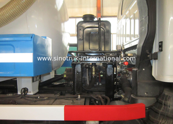 Hydraulischer Abwasser-Saug-LKW LHD 4X2 Euro-2