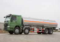 Euro des Schmieröl-Tankwagen-8X4 LHD 2 336 HP-Erdöl-Tanklastzüge