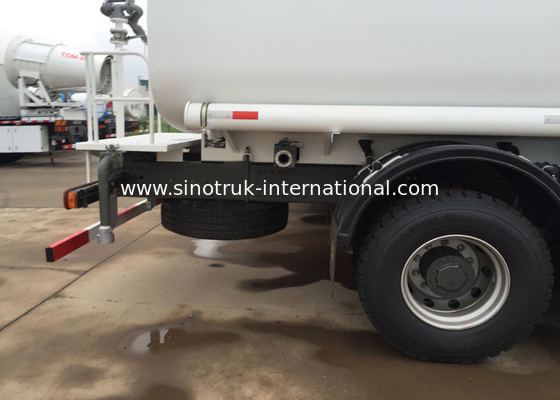 Wasser des Wasser-20CBM des Tankwagen-SINOTRUK HOWO LHD 6X4, das Tankwagen ISO besprüht