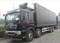 Tiefkühlkost-Lieferwagen HOWO T5G LHD 8×4 40 Tonnen-niedriger Energieverbrauch