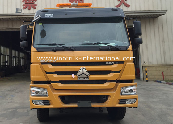 Anhebender/transportierender Containerfahrzeug angebrachter Kran-LKW brachte hydraulischen Kran an