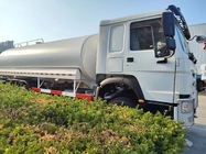 Öl-Tankwagen-niedriger Kraftstoffverbrauch LHD 6×4 10wheels hoher Pferdestärken-400HP HOWO