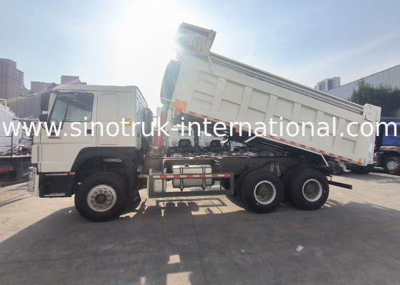 Sinotruk Howo Tipper Dump Truck 380 PS 6 × 4 20CBM Weiß mit automatischer Plane