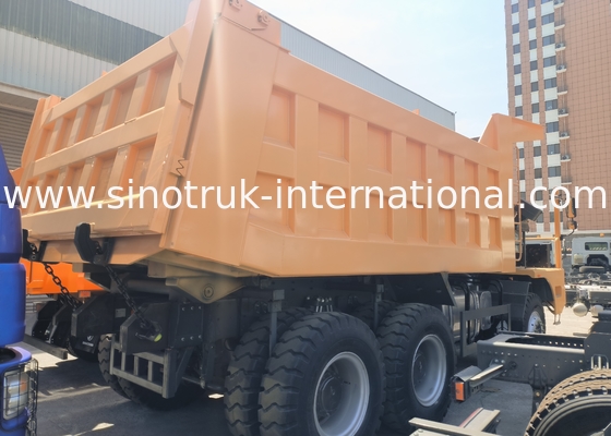Sinotruk Howo Bergbau-Tipper Dump Truck 90Tons 6 × 4 Hochfeste Stahlfrachtkörper