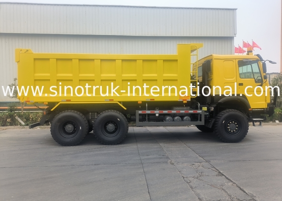 Sinotruk Howo Kipper Dump Truck 6 × 6 Allradantrieb mit 14,00R20 Einreifen 380 PS