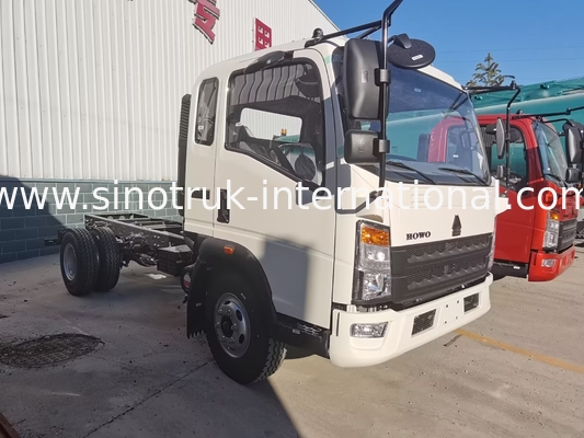 HOWO Kleingüter für den Transport von Leichtfahrzeugen Zweisitzer Einzelleger mit A / C-Chassis LHD