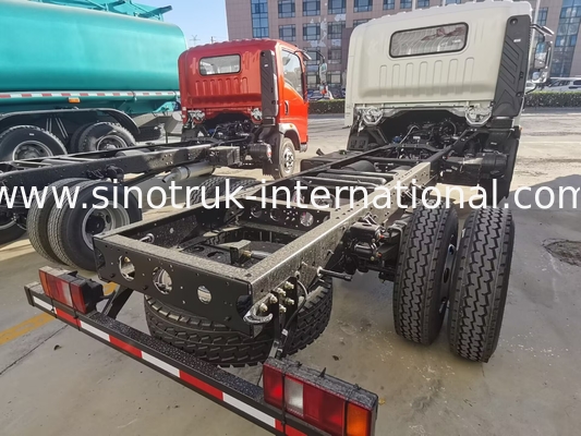 HOWO Kleingüter für den Transport von Leichtfahrzeugen Zweisitzer Einzelleger mit A / C-Chassis LHD