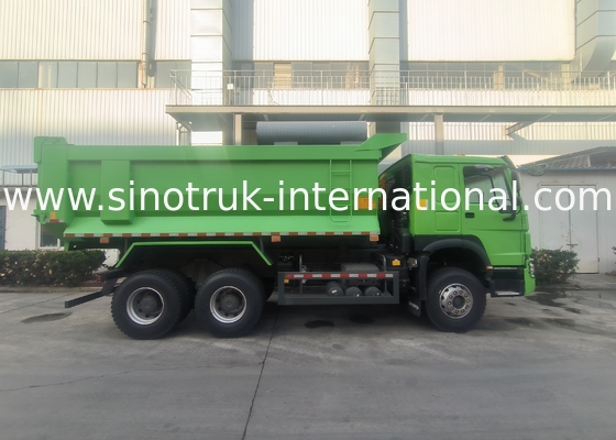 Sinotruk Howo Tipper Dump Truck 380 PS 6 × 4 U-Form Frachtkörper Grüne Farbe