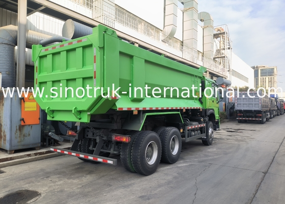 Sinotruk Howo Tipper Dump Truck 380 PS 6 × 4 U-Form Frachtkörper Grüne Farbe