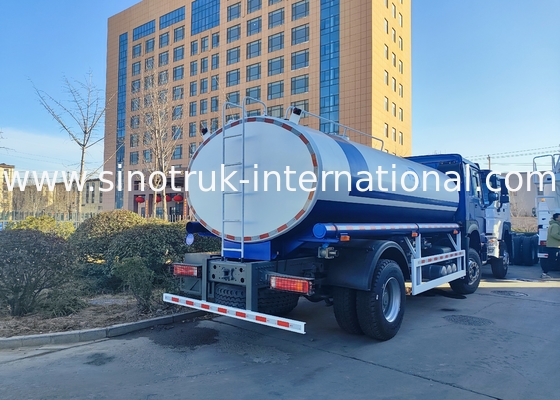 SINOTRUK HOWO 4x2 300 PS Blaues Fahrwerk mit 10 m3 Wasserbehälter