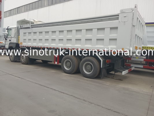 SINOTRUK HOWO 380 PS Kipper Dump Truck 12 Räder LHD 31 Tonnen 20-30CBM V7-X Kabine