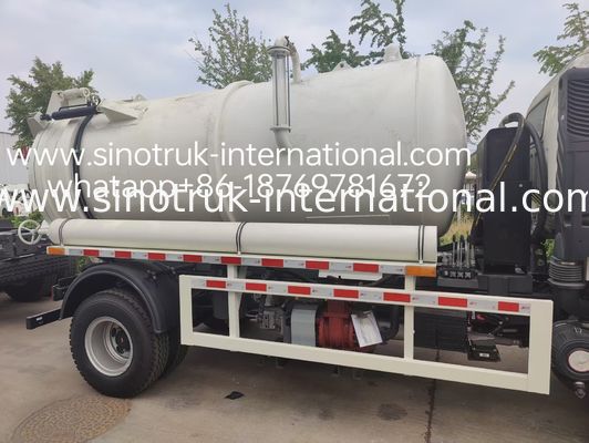 4*2 Antrieb HOWO Abwassersaugwagen: 6m³ Tank, 160 PS, 8.00R20 Reifen, Leichter Abwassersaugwagen, Effizientes Sanitärfahrzeug