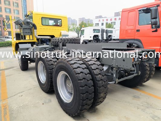 Vielseitiger Schwerlasttransporter mit Ladebox-Abmessungen 5800*3200*1800mm und LKW-Kabine HW7D