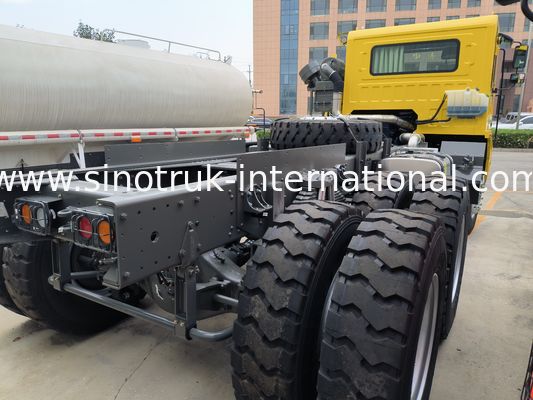 Vielseitiger Schwerlasttransporter mit Ladebox-Abmessungen 5800*3200*1800mm und LKW-Kabine HW7D