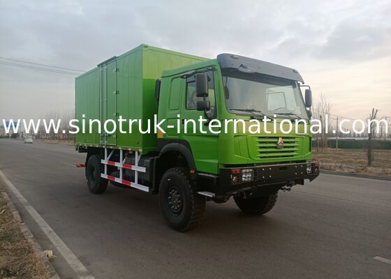 SINOTRUK Schwerlast-LKW mit 4x4 LHD Antrieb, 5000*2300*2300 mm Laderaum und 16T Hinterachskapazität für Schwerlasttransport