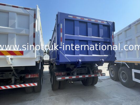 SINOTRUK HOWO NX Cab Tipper Dump Truck LHD 6X4 A Warning Light With A Tarpaulin