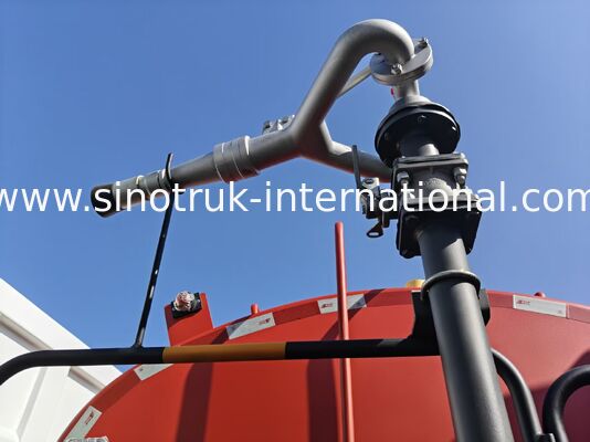 SINOTRUK HOWO 4×2 Light Sprinkler, 6CBM Water Tank Truck