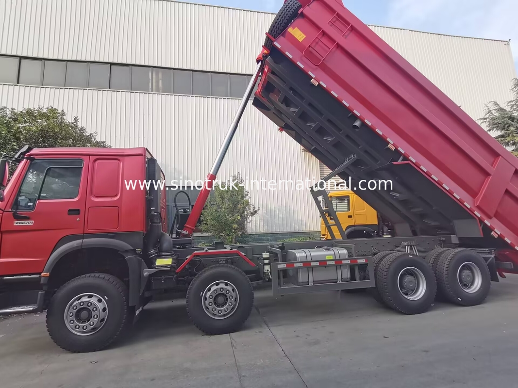 HOWO 12 Räder Sinotruk 8X4 Dump Truck 400 PS für den Bergbau LHD U-Typ Container