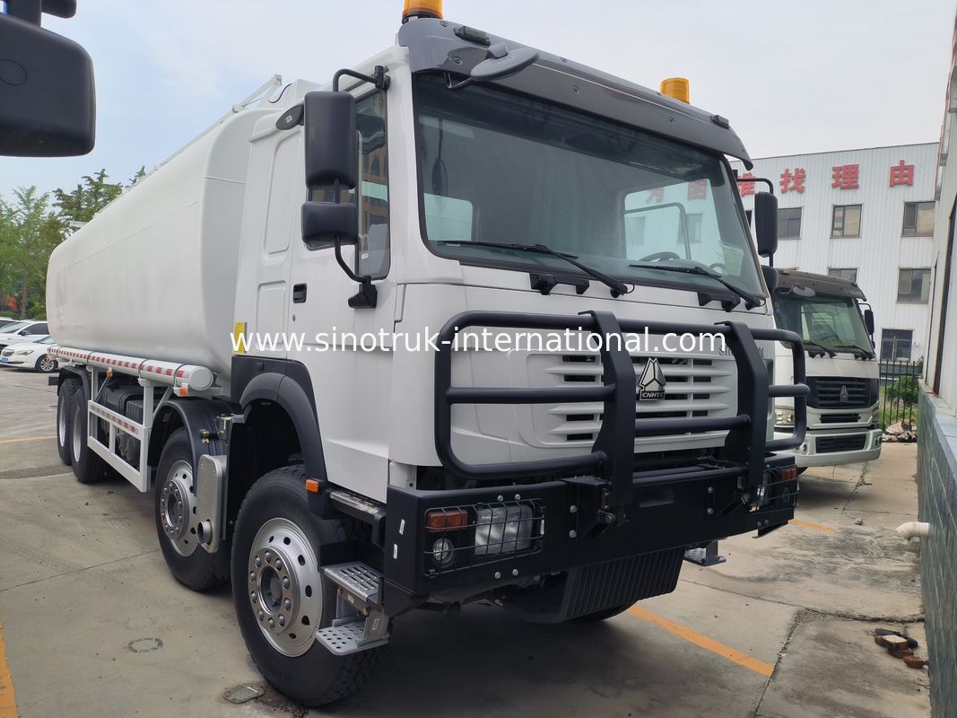 400 PS Motor Ausgabe Öltransportfahrzeug Die perfekte Lösung für eine sichere Öllieferung