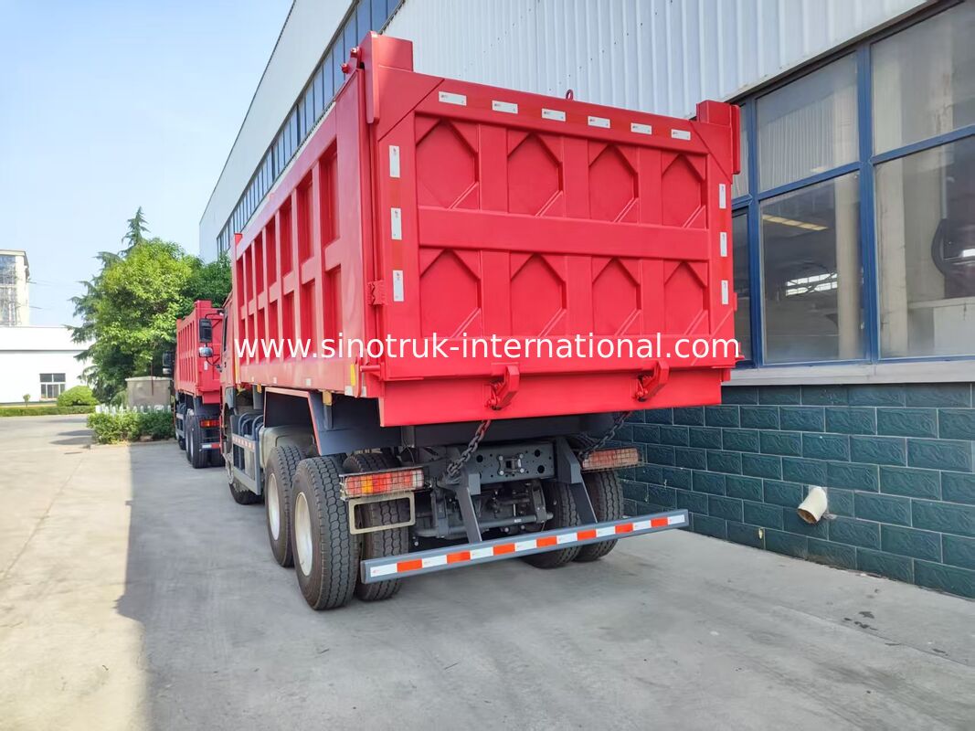 Schwerlastfahrzeug Rot 6*4 Tipper Truck 20 Kubikmeter 371 PS Motor, 40-50 Tonnen Nutzlast für den Transport von Minen