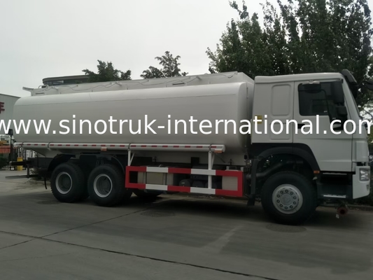 SINOTRUK HOWO 6X4 25CBM Weiß des Öl-Tankwagen-10Wheels 400Hp
