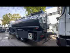 HOWO 20CBM-Tanker, angepasst in der Farbe, mit Kraftstoffspender ausgestattet und in der Lage, Kraftstoff zu verkaufen