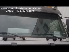 Ein genauerer Blick: SINOTRUK HOWO Rot 371PS 8×4 12-Rad Hochleistungs-Öltankwagen 30CBM